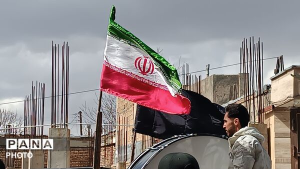 دومین روز غرق شدن شلمزار در سوگ شهادت رهبر