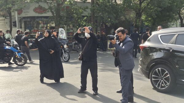 حضور پرشور فرهنگیان منطقه ۱۴ در مراسم تشییع پیکرهای شهدای جنگ ۱۲ روزه