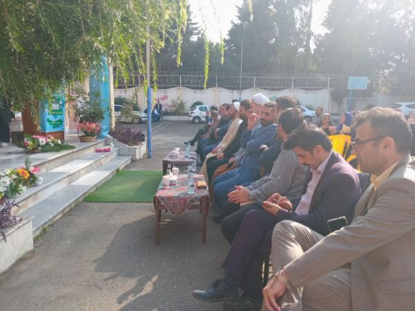 مانور بازگشایی مدارس در دبیرستان جمشیدنژاد شهرستان آمل 