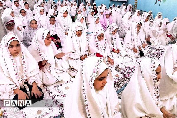 صفی از آرامش در مدرسه صابران یک شهریار