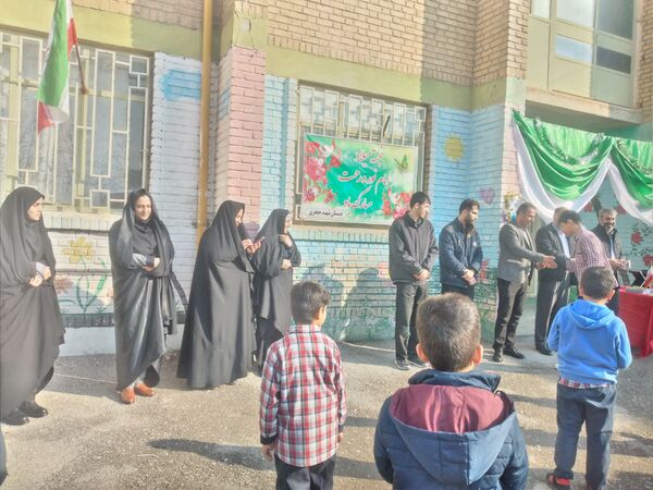جشن میلاد امام علی(ع) و روز پدر در مدارس شهرستان سیروان 