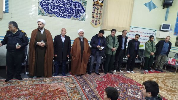بدرقه دانش‌آموزان معتکف در شهرستان هوراند