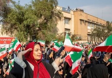 مقاومت و امید پیام اسلامی ایران در برابر چالش‌های امروز جهان