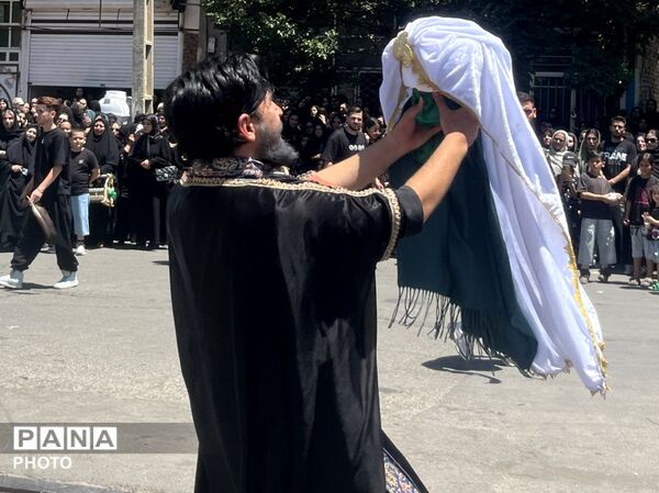  بازتاب واپسین پرده عاشورا در آیین خیمه‌سوزان هیئت فداییان حسین(ع)