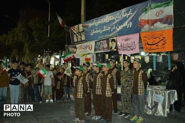 حضور فعال دانش‌آموزان دبستان شهید فهمیده در موکب شهدای دانش‌آموز ورامین