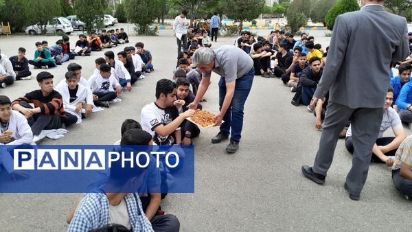 برگزاری جشن  روز معلم در هنرستان شهید دیواندری سبزوار
