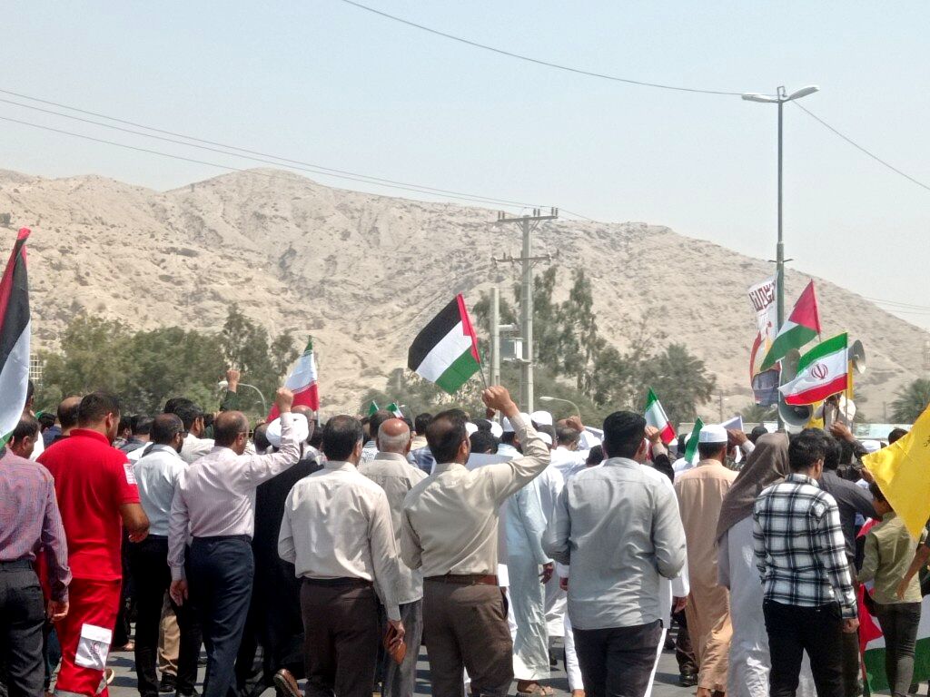 حضور مردم بندرخمیر در راهپیمایی روز قدس