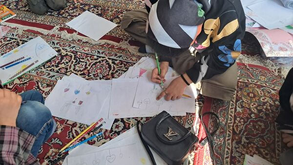 برپایی غرفه کودک در نمازجمعه کاشمر