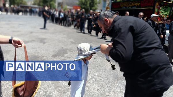 حضور پرشور کودکان و نوجوانان یاسوجی در روز عاشورا 