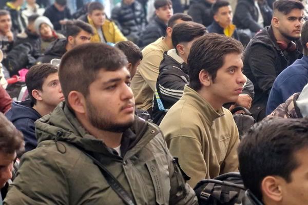 اعزام دانش‌آموزان پسر قرچکی به سرزمین نور