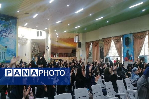 برگزاری همایش" بانوی شاد، بانوی سالم "در مشهد