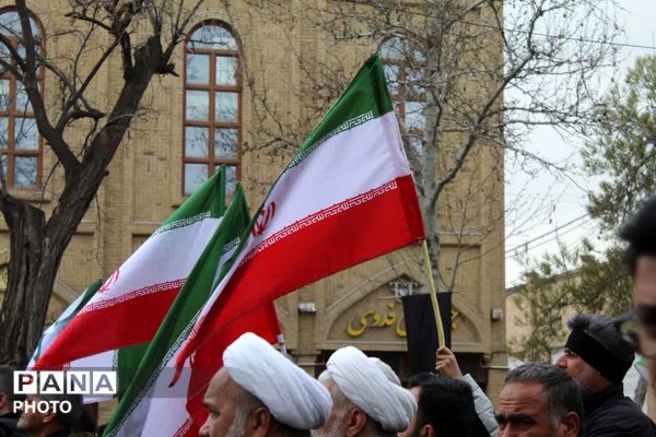 ما همه خونخواه پدر و گوش به فرمان پسر 