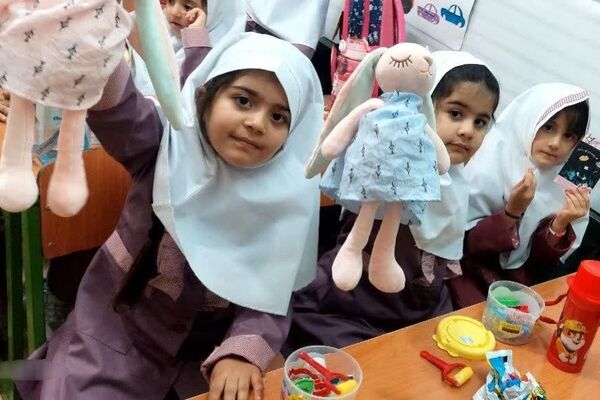 بازی تنها یک سرگرمی ساده نیست، بلکه بخشی از فرآیند یادگیری کودکان است