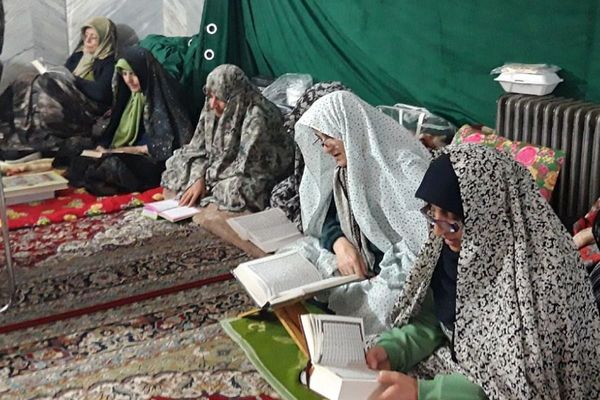 مراسم معنوی اعتکاف در مساجد شهر قدس