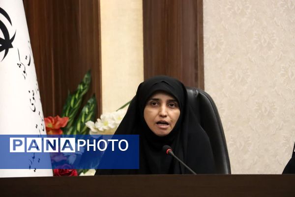 نشست همدلی بانوان در تحکیم وحدت ملی در تربت‌حیدریه 