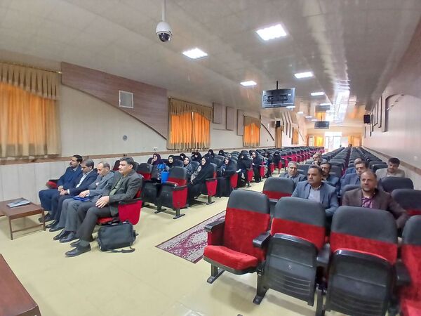 سومین گردهمایی مدیران مدارس معارف سراسر کشور در مشهد