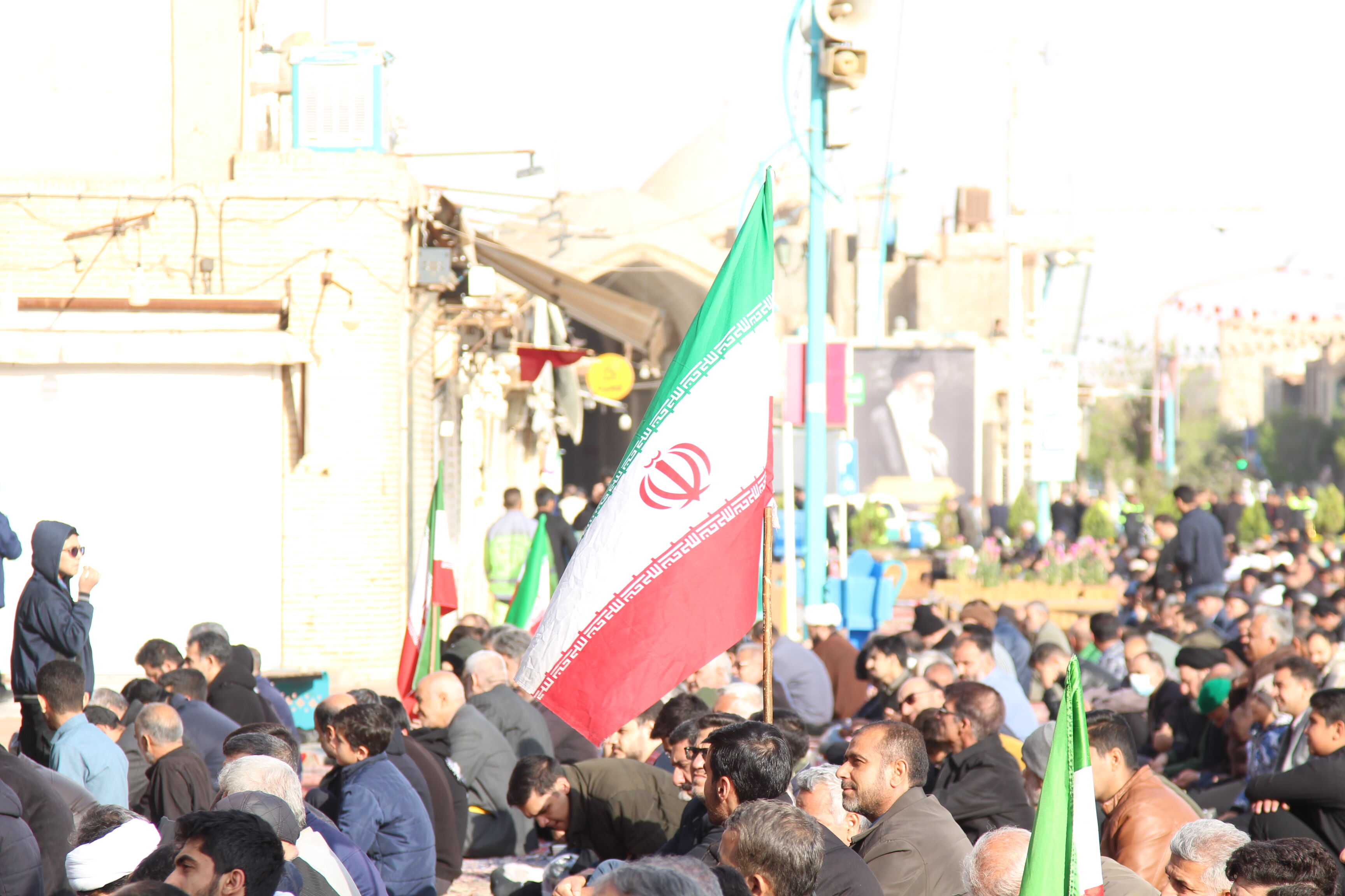 برپایی باشکوه نماز عید فطر در یزد