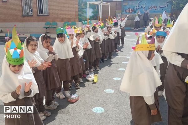 جشن روز کودک در مدرسه شهید بنی‌هاشمی