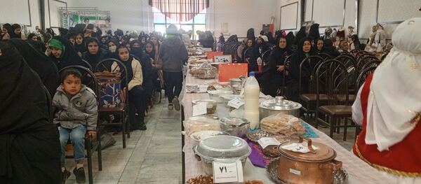 جشنواره بومی محلی و جشن دهه فجر در شهر تیتکانلو