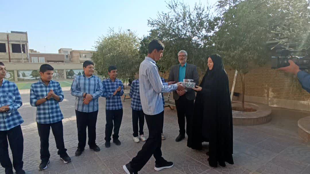 کسب رتبه هشتم کشوری در رویداد ملی «ایران دیجیتال» توسط دانش‌آموز یزدی