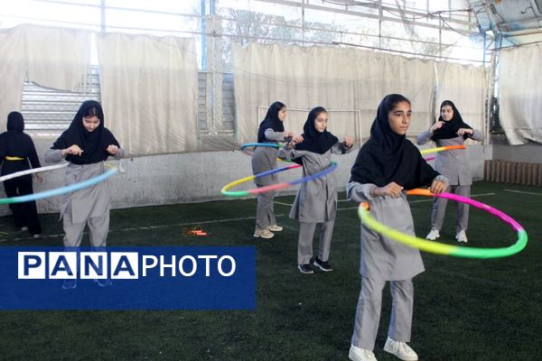 المپیاد ورزشی درون مدرسه‌ای دبیرستان مائده گلوگاه 