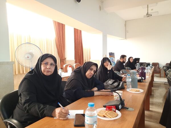 کارگاه‌های برنامه جامع تربیت پژوهشگر در پژوهشکده عباس زادگان مشهد 
