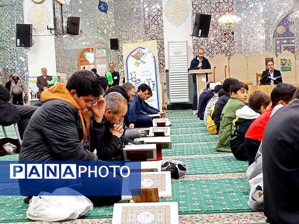 محفل انس با قرآن کریم در کاشمر