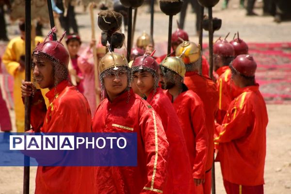 مراسم خیمه سوزی هیات «خیام الحسین» در قم