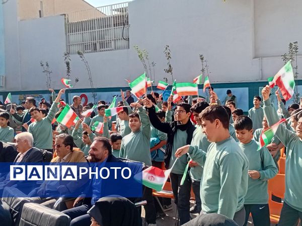 نواخته شدن زنگ «پدافند غیرعامل و استکبارستیزی» در ناحیه ۳ مشهد مقدس