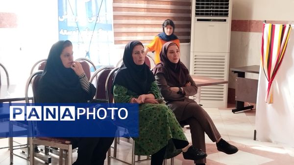 برگزاری اردوی فرهنگی، هنری و استانی دختران البرز در اردوگاه فاطمه الزهرا ماهدشت 