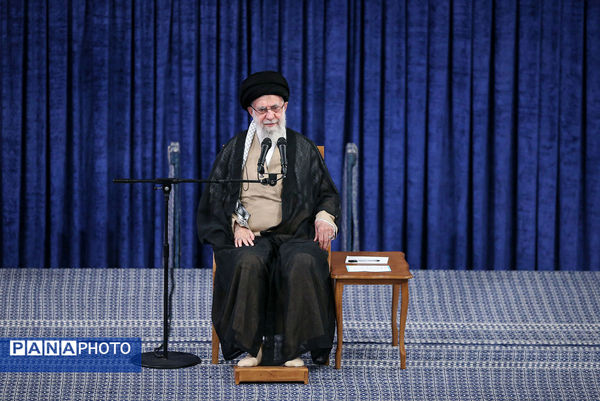 دیدار مسئولان و کارگزاران حج با رهبر انقلاب اسلامی