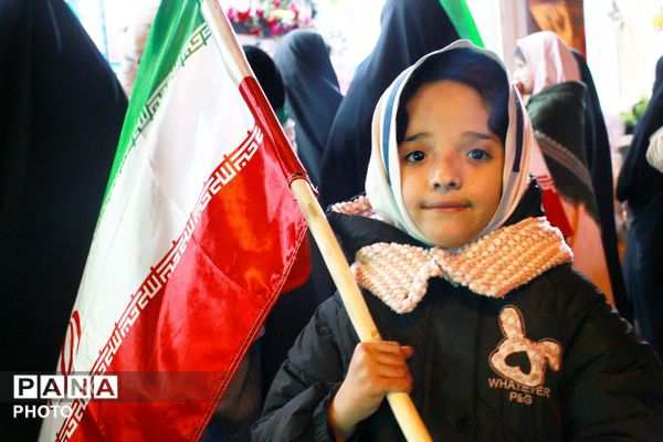 جشن روز دختر و نمایش اقتدار ملی در دهه کرامت