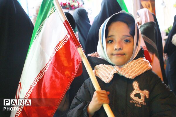 جشن روز دختر و نمایش اقتدار ملی در دهه کرامت