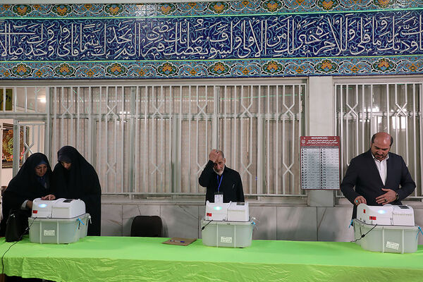 مرحله دوم انتخابات مجلس دوازدهم شورای اسلامی در مسجدالنبی میدان نبوت
