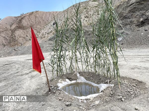 مراسم نمادین تعزیه خوانی اباعبدالله الحسین در شهر بار