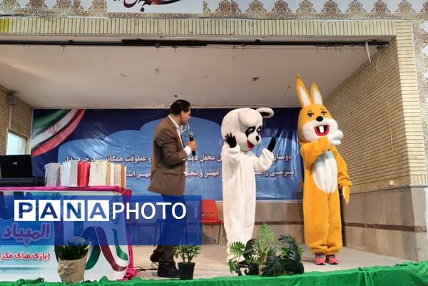 تجلیل از  دانش‌آموزان برگزیده جشنواره‌های فرهنگی هنری، المپیاد رویش و خبرنگاران پانا زرقان