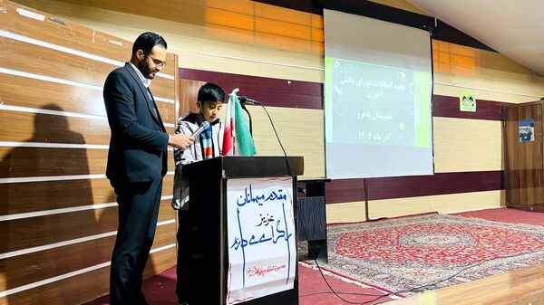 انتخابات شورای دانش‌آموزی شهرستان باخرز