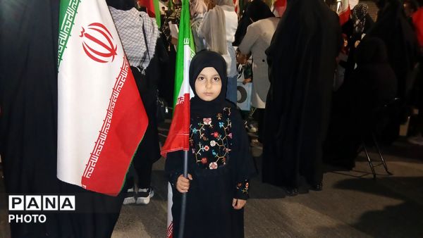 ندای وحدت و ولایت در ۸۲ شب بیعت با رهبری
