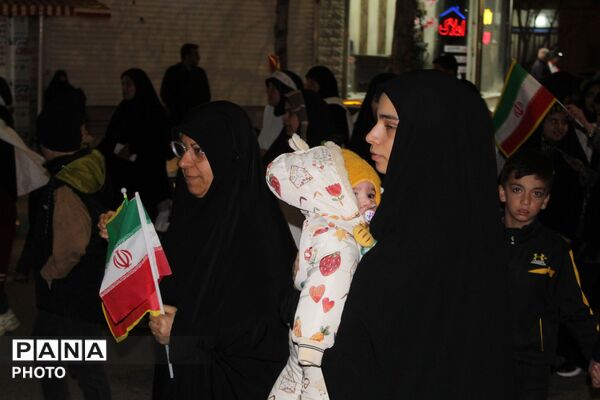 حرکت دسته عزاداری در شهرستان نیشابور