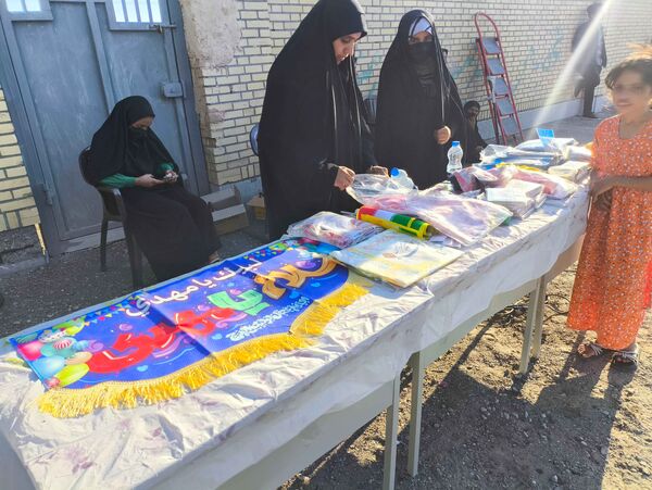 جشن دهه فجر و اعیاد شعبانیه در روستاهای لور و بنهکان