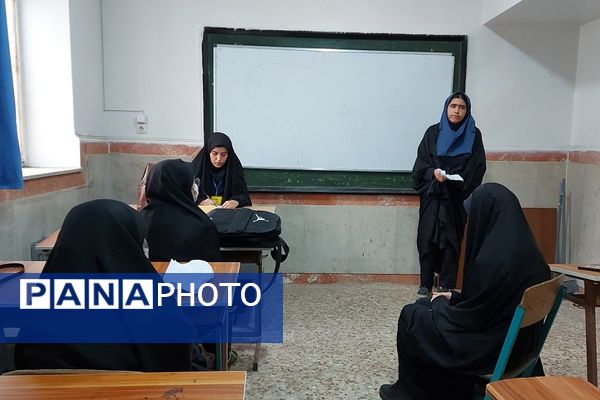  مسابقات قرآن، عترت و نماز متوسطه اول و دوم دختران بهارستان‌دو