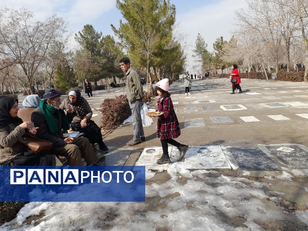 مراسم چراغ برات در بهشت رضا مشهد مقدس 