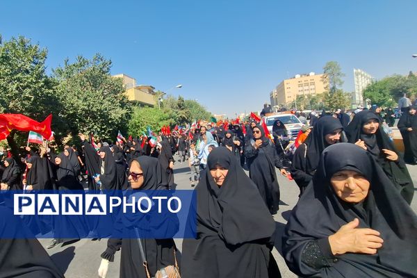 مراسم راهپیمایی جاماندگان اربعین حسینی در شیراز