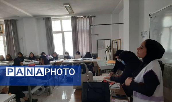 هفته بهداشت روان هنرستان زهرای مرضیه حاجی‌آباد