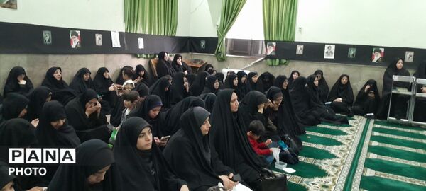چهلمین روز شهادت امام خامنه‌ای در آموزش و پرورش تبادکان