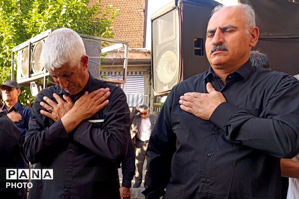 طنین اشک و ماتم در سوگ سالار شهیدان در اسلام آباد غرب