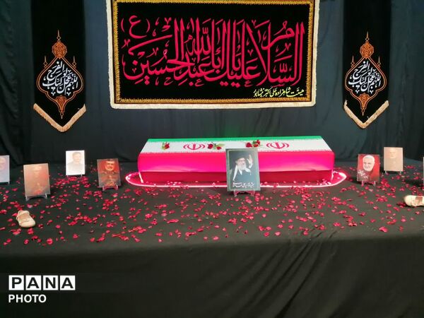 آیین عزاداری شب نهم محرم در هیئت شاهزاده علی اکبر 