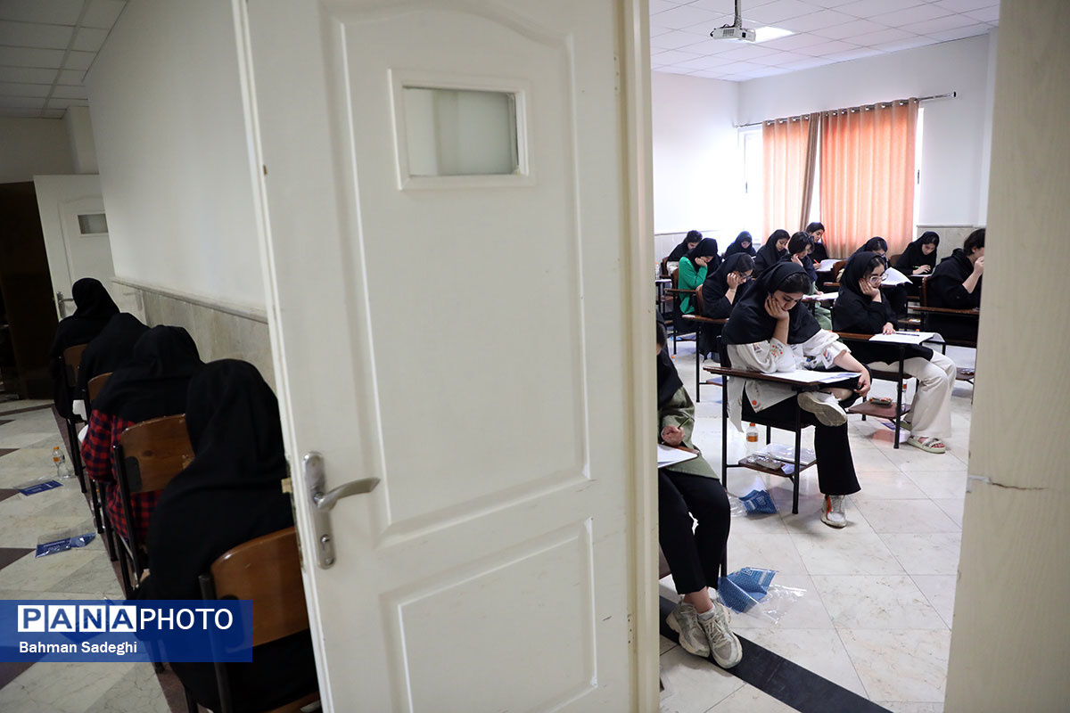 آزمون سراسری سال ۱۴۰۵ روزهای ۲۹ و ۳۰ مرداد برگزار می‌شود/ پیامک مشمولان سهمیه جنگ جعلی است