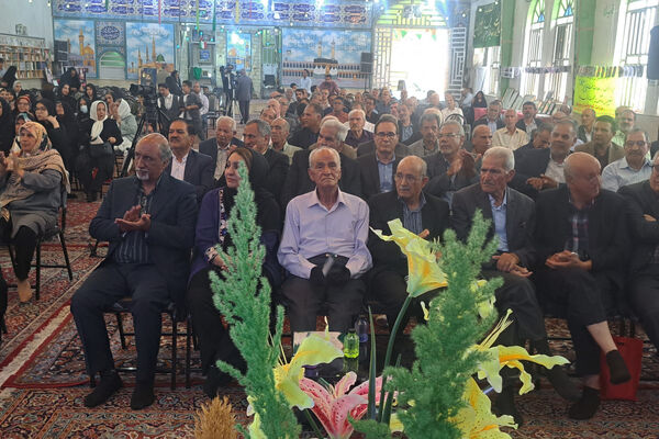 جشنی برای یک قرن آموزش
