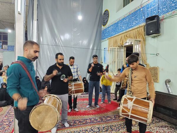صغاد در سوگ و افتخار شهدا؛ مسجدالنبی میزبان یادواره‌ای معنوی